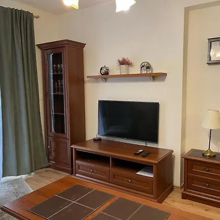 Horsky V Ad Horec A Parkovanie V Centre *